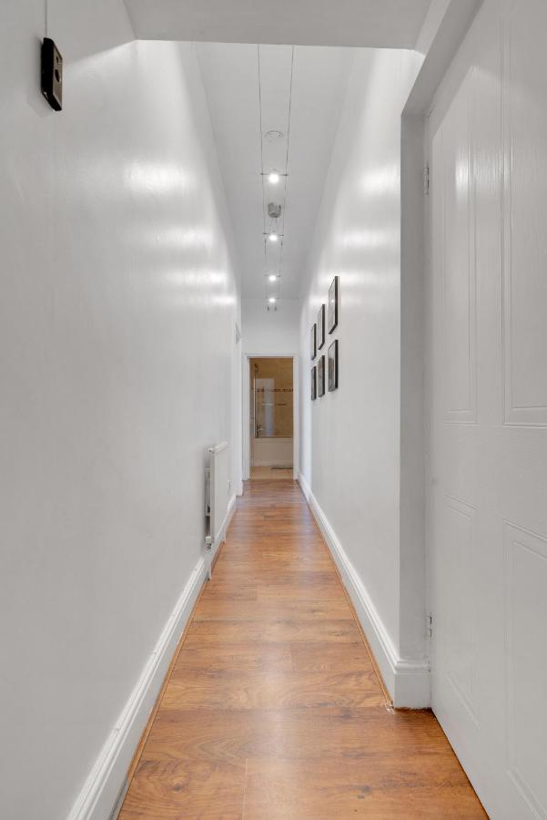 Modern Deluxe 2 Bedroom In Canning Town Excel Centre Apartment *